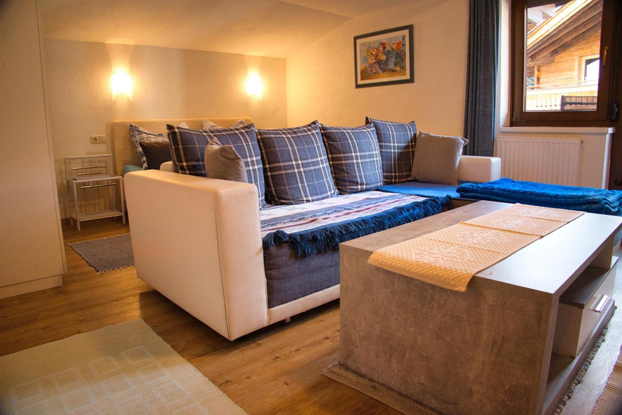 Haus Bergheim Apartment Заалбах-Хинтерглем Екстериор снимка